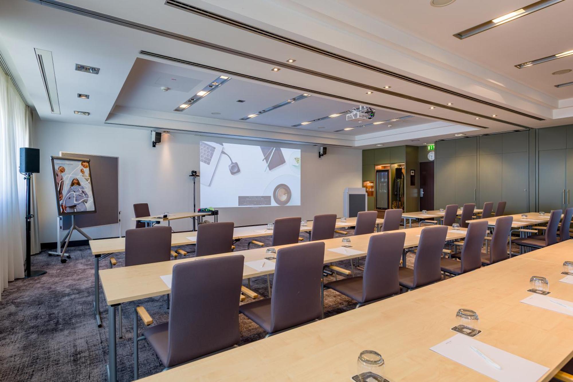 Mercure Mitte Отель 4*