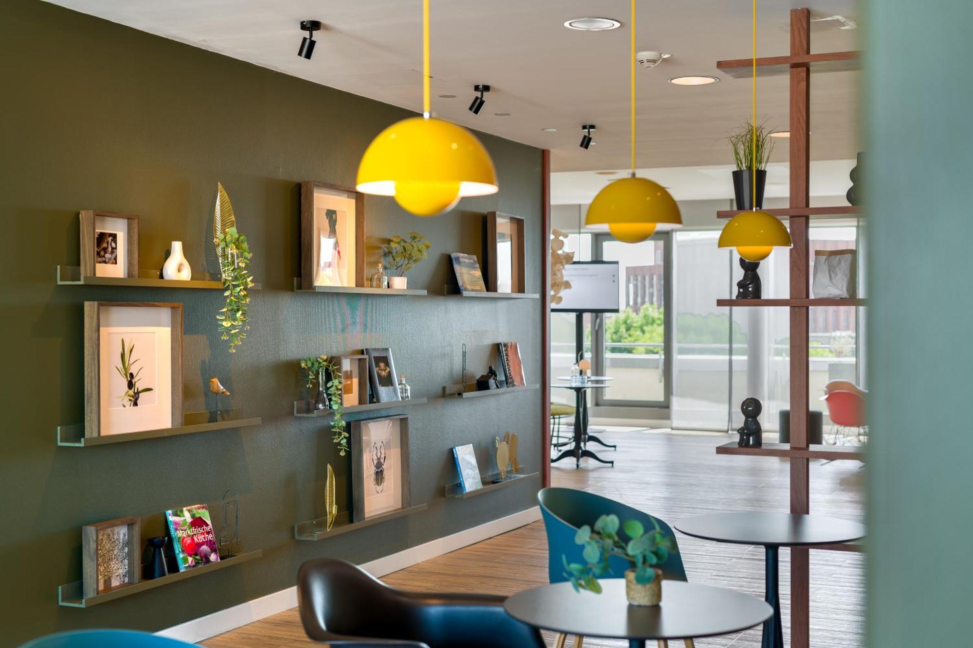 Отель Mercure Mitte 4*
